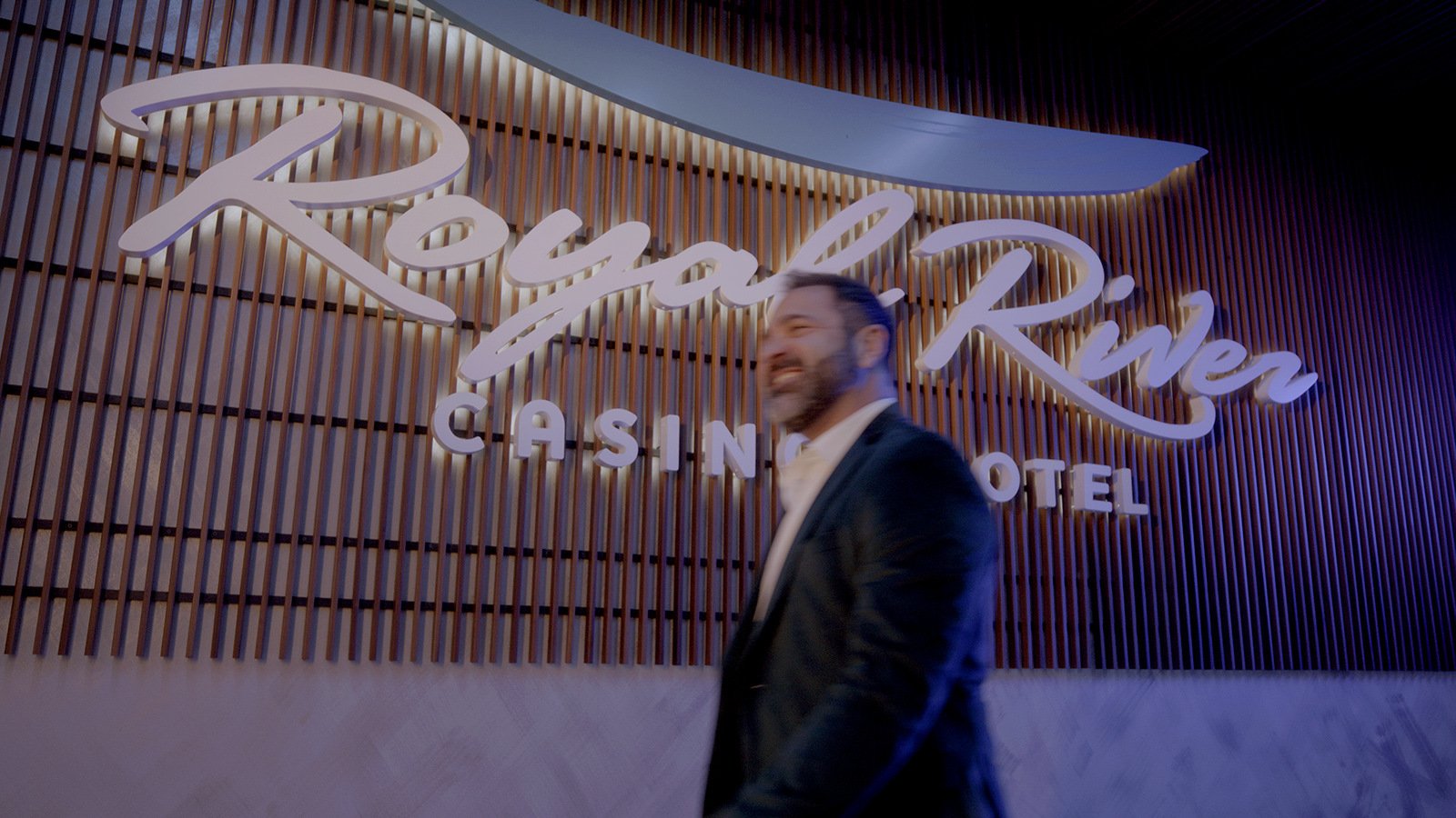 RRC_SB_Commercial_OutsideSign